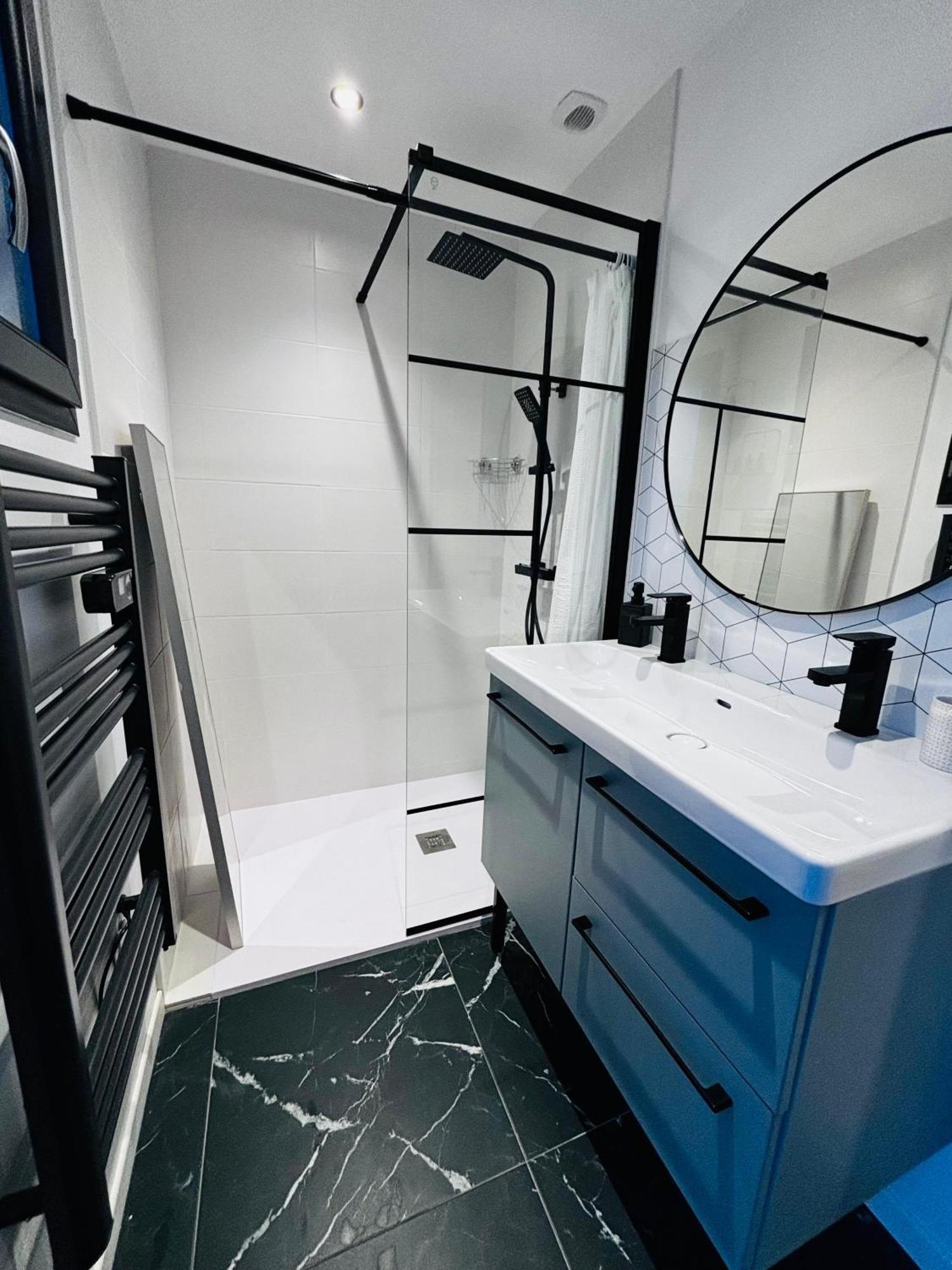 Logement Du Sud Avec Jacuzzi Sommières Buitenkant foto